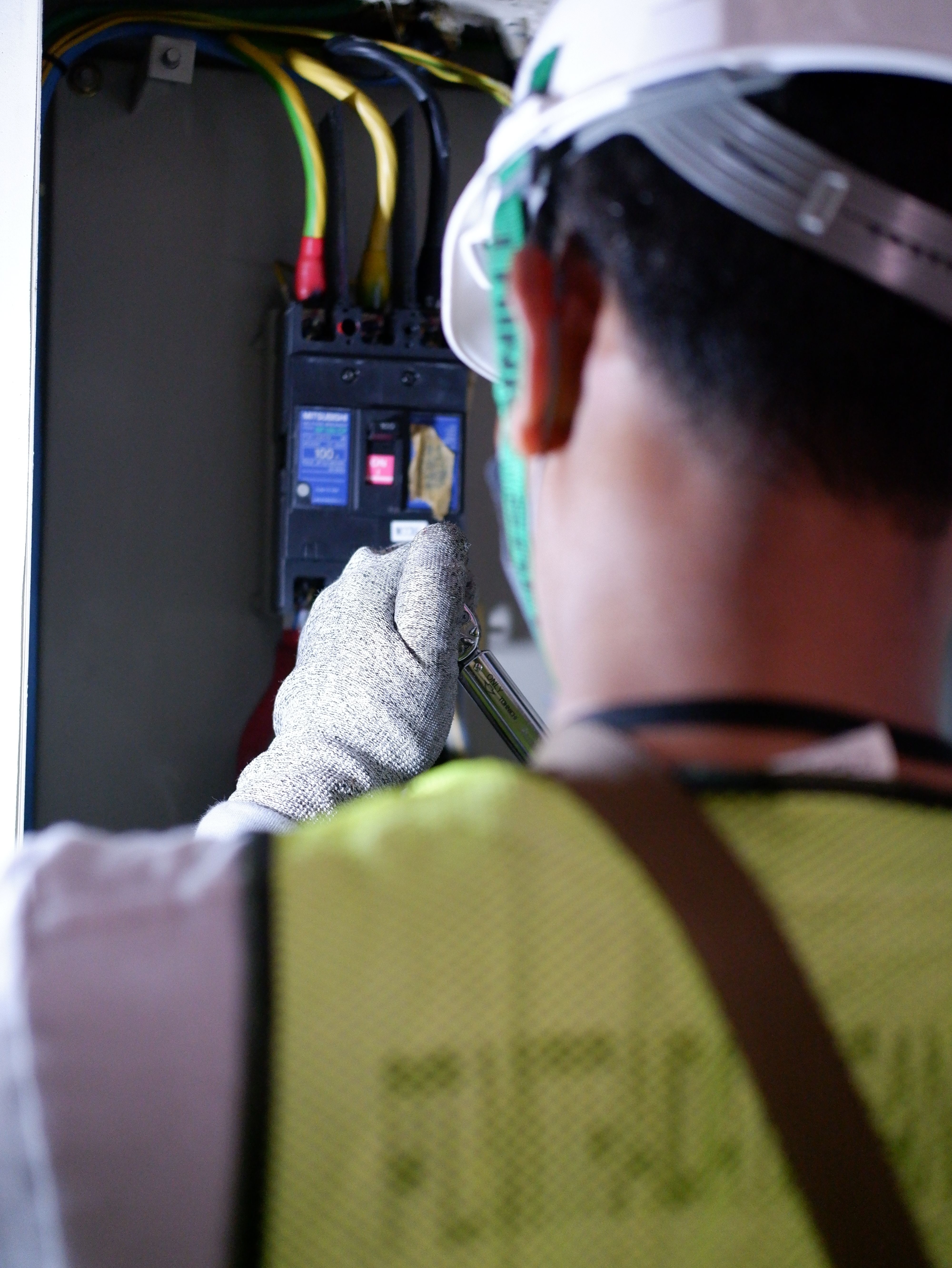 Professional electrical installation and repair services